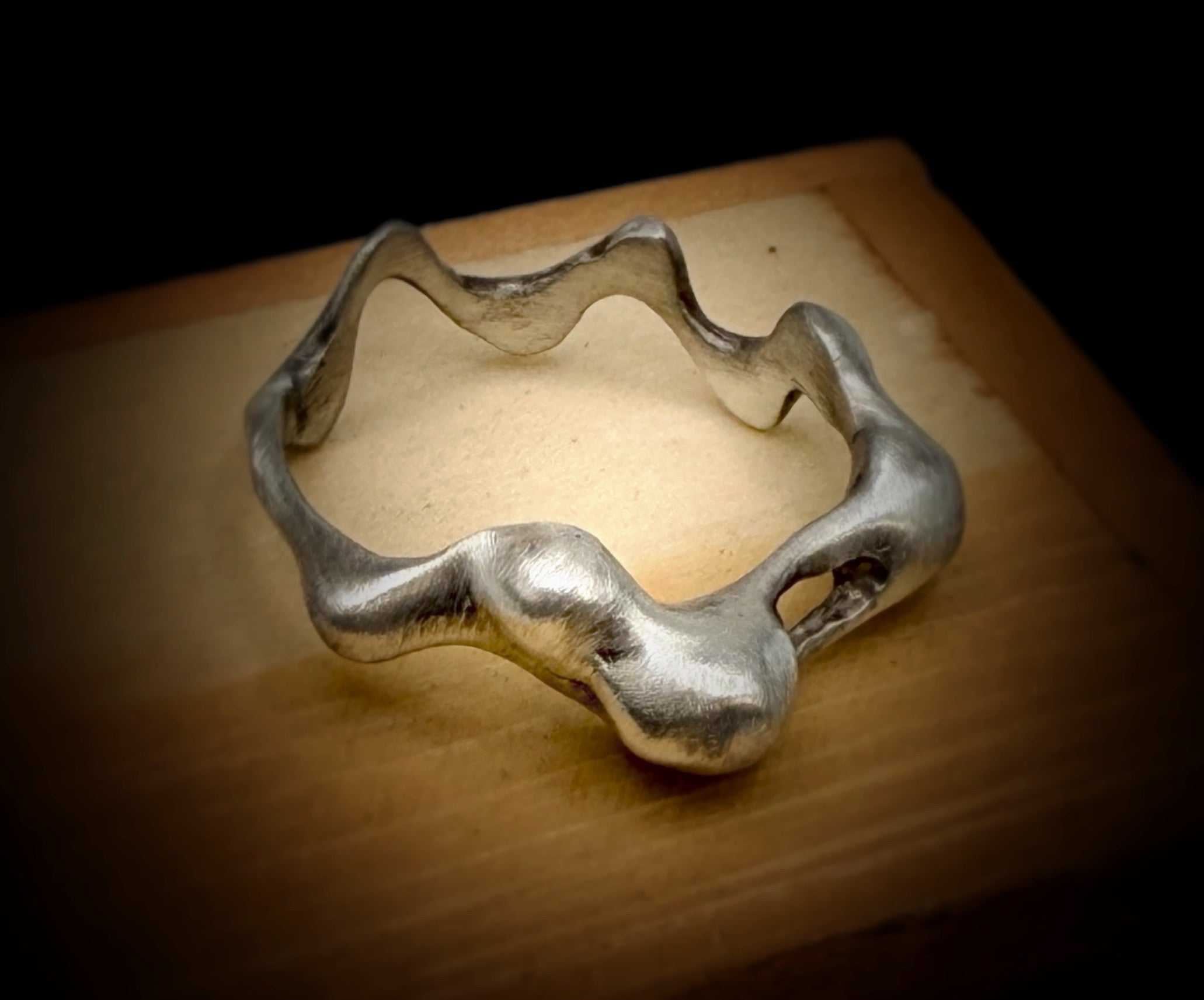 Squiggle Ring